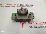 1007476-00-D Wärmetauscher / Kühler (CHILLER) für Tesla Model S. Das Teil ist ein wichtige - photo 2