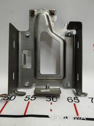 1009126-00-E Tesla Modell S, Modell S REST-Funkhalterung 1009126-00-E