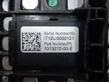 1013272-00-E Elektronischer Sicherungskasten für Tesla-Fahrzeuge. Eine Komponente, die die - photo 3