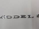 1013738-00-C "Model S" -Emblem für den Kofferraumdeckel des Tesla-Elektroautos Modell S. E