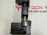 1059715-00-D Halterung, Bodenplatte, 2. Sitzreihe, links (6 Sitze) Tesla Modell X 1059715- - photo 1