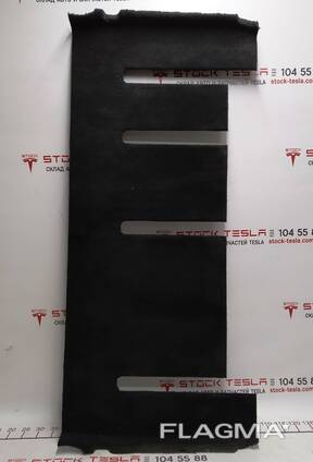 1089756-00-C Bodenplatte der 2. Sitzreihe, hinten mit Schienen, Baugruppe (7 Sitze) Tesla