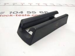 1097490-00-B Skid Cover 1. Sitzreihe rechts / links Tesla Modell 3 1551555-00-C