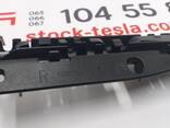 11008372-00-E Ablassrohrhalterung rechts Tesla Modell S, Modell S REST 1008372-00-E - photo 3