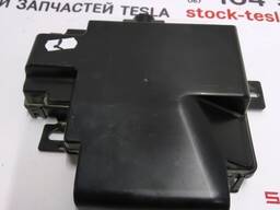 11013274-02-C DOPPELMOTOR Tesla Sicherungskastenabdeckung Modell S 1013274-02-C