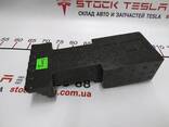 11089757-00-B Hohlraumfüllplatte (2. Sitzreihe) zentrales Tesla-Modell X 1089757-00-B - photo 1