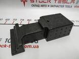 11089757-00-B Hohlraumfüllplatte (2. Sitzreihe) zentrales Tesla-Modell X 1089757-00-B - photo 2