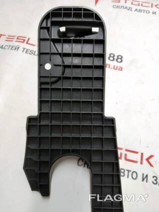 21066847-00-D Gepäckraumablage für Halterung (Halterung) links Tesla Modell X 1066847-00-E