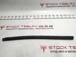 6009597 Dichtglas-Innentür vorne links Tesla Modell S, Modell S REST 1038405-00-A - photo 1