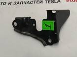 AG126890-A Sitzhalterung 2. Reihe links Tesla Modell S 1006862-00-B - photo 2