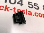 Clip zur Befestigung des Frontgepäckträgers (Trog) am Flügel Tesla Model 3 1472872-00-B - photo 4