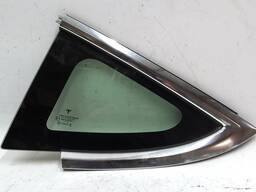 Kotflügelglas hinten links (Fenster) mit verchromtem Tesla Modell 3 1098757-00-G